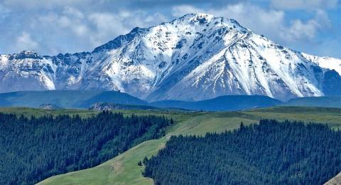 祁连山