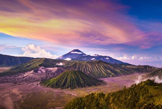 布罗莫火山